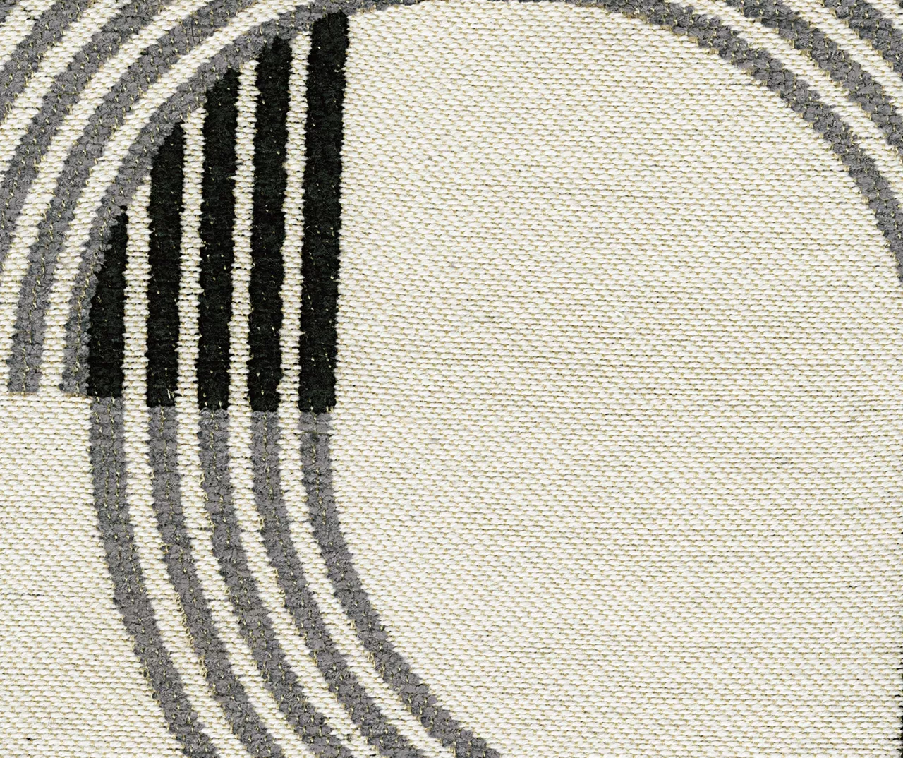 Signature Design By Ashley Highland Falls Gray Sectional - Image 6